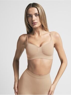 SKIMS Light Beige Wireless Spacer Bra